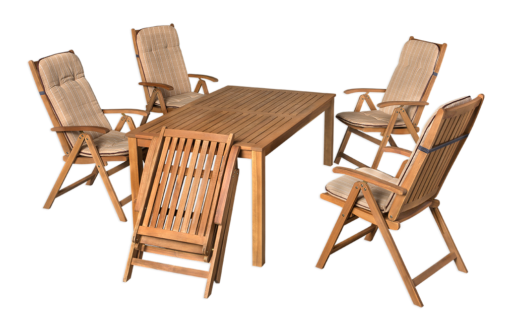 Gartenmöbel aus Holz mit klappbaren Sesseln