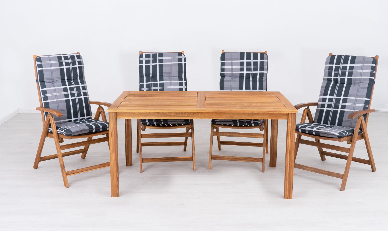 Gartenmöbel aus Hartholz Solaris Terrassenmöbel aus Holz