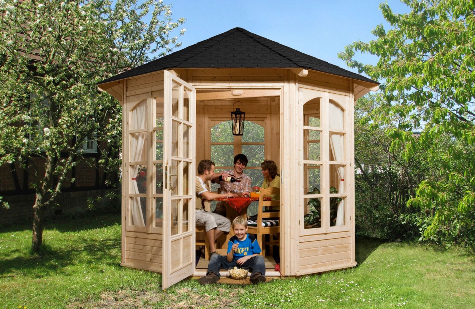Pavillon mit Fenstern Weka 234.2828