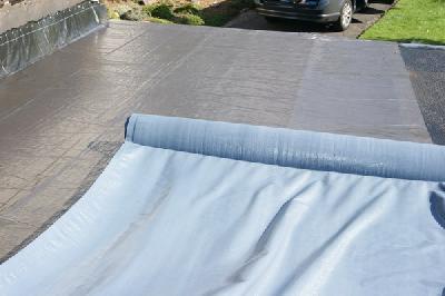 Dachbahnen BFX Klebedach für Holzhaus – Bild 6