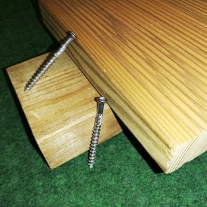 Terasz padlócsavar rozsdamentes