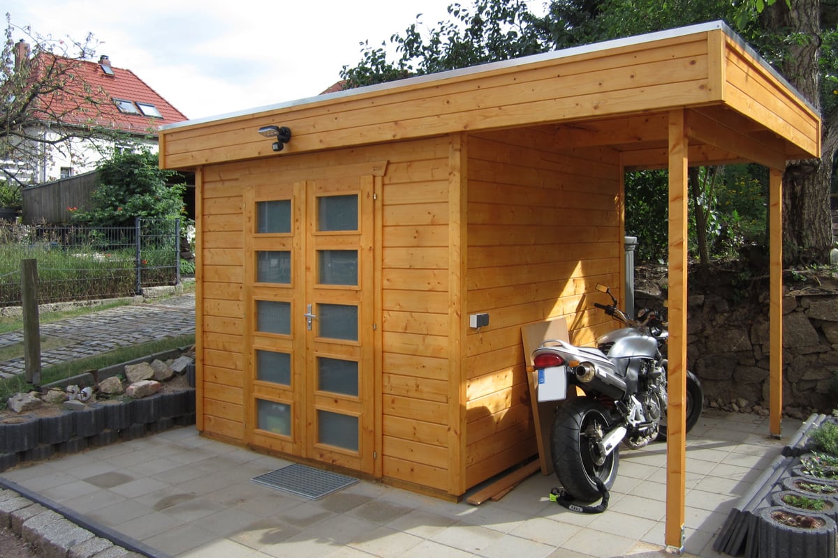 Holzhaus mit Autogarage Venlo