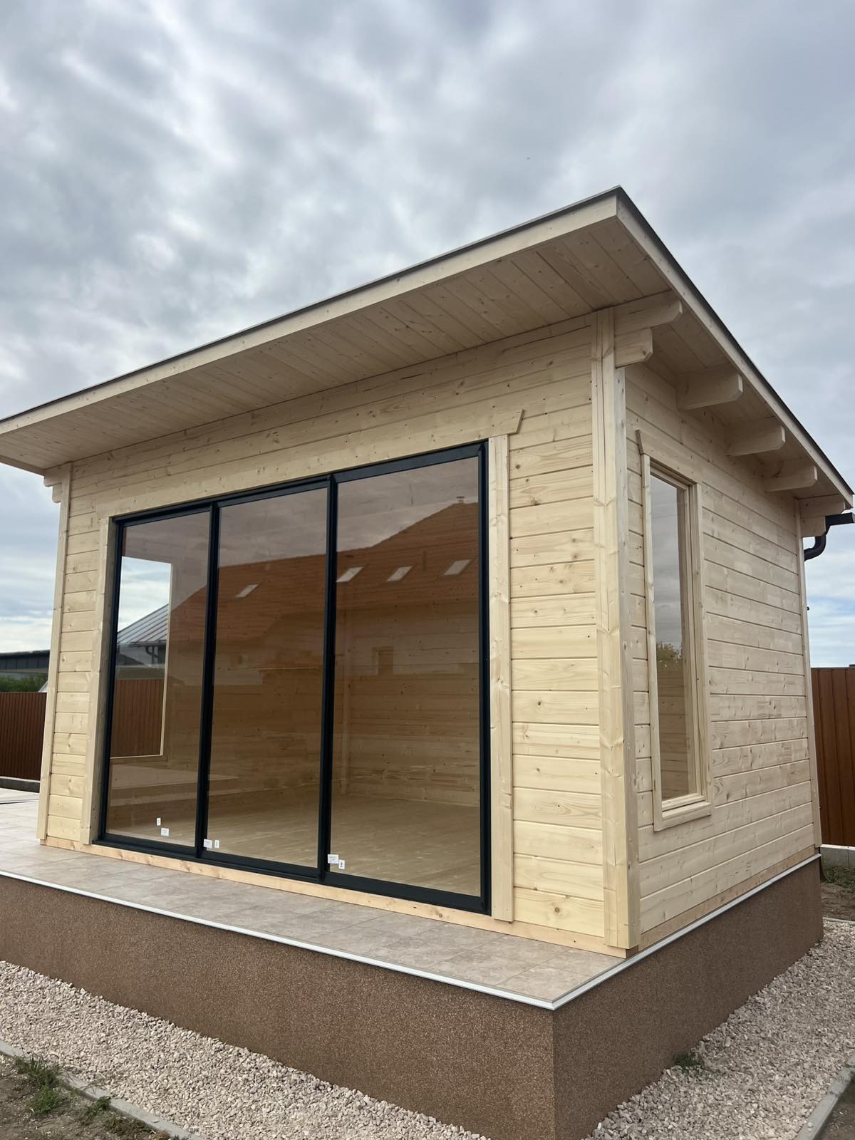 Holzkabine Ostende2E Premium Gerätehaus – Bild 20